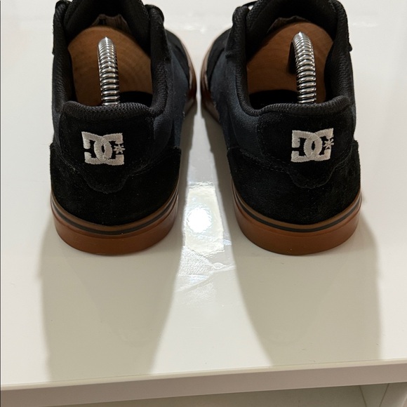 DC Men's Anvil Casual Skate Shoe 8.5 Black Authentic - Picture 7 of 11